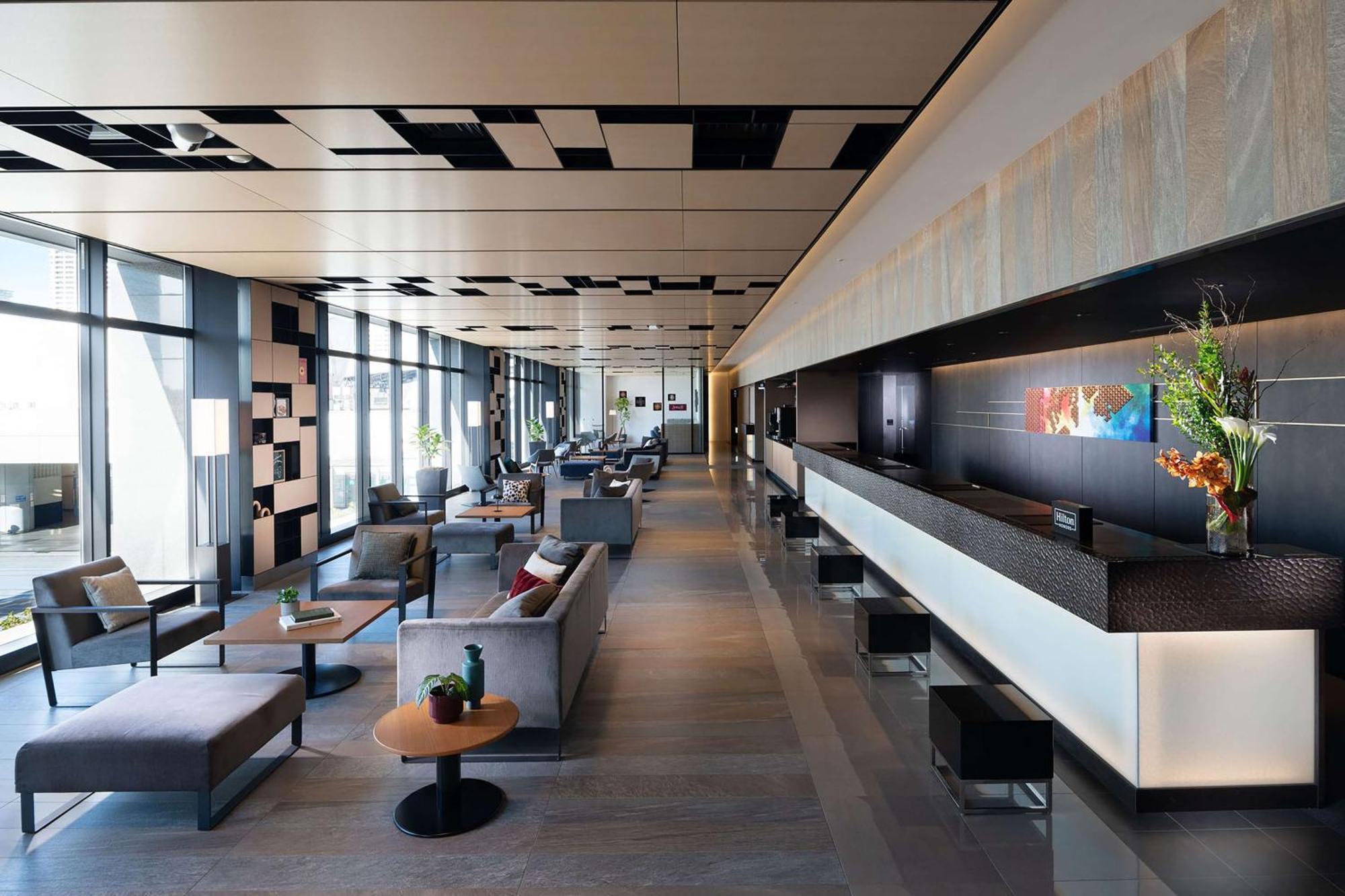 Готель Doubletree By Hilton Tokyo Ariake Екстер'єр фото