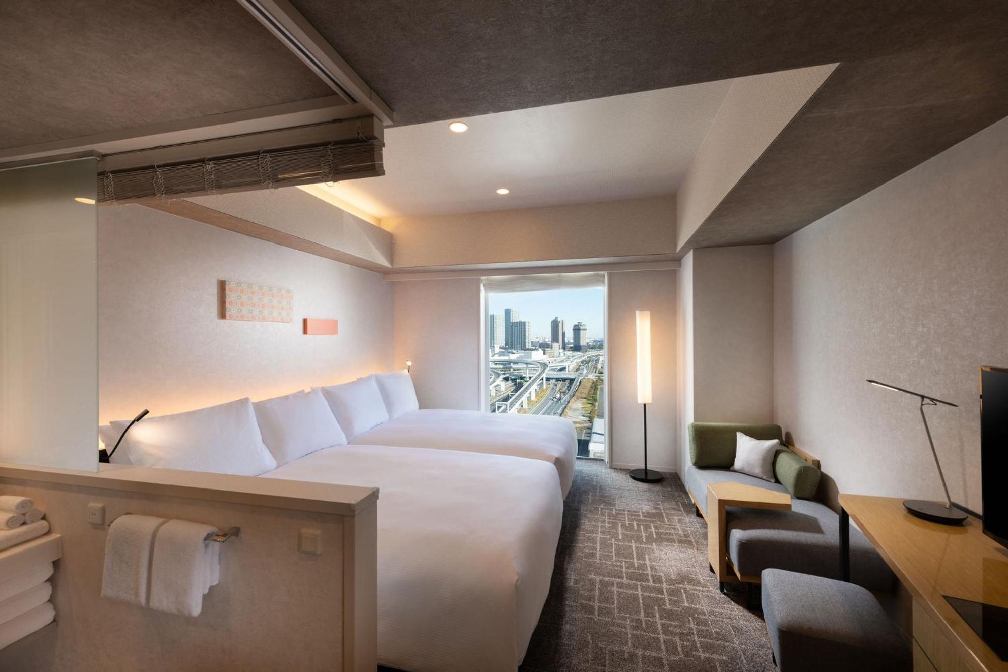 Готель Doubletree By Hilton Tokyo Ariake Екстер'єр фото