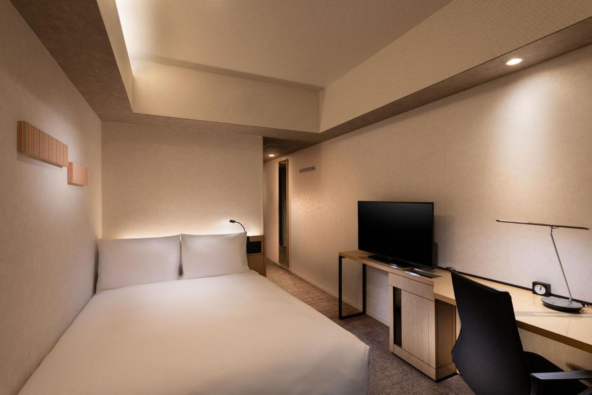 Готель Doubletree By Hilton Tokyo Ariake Екстер'єр фото